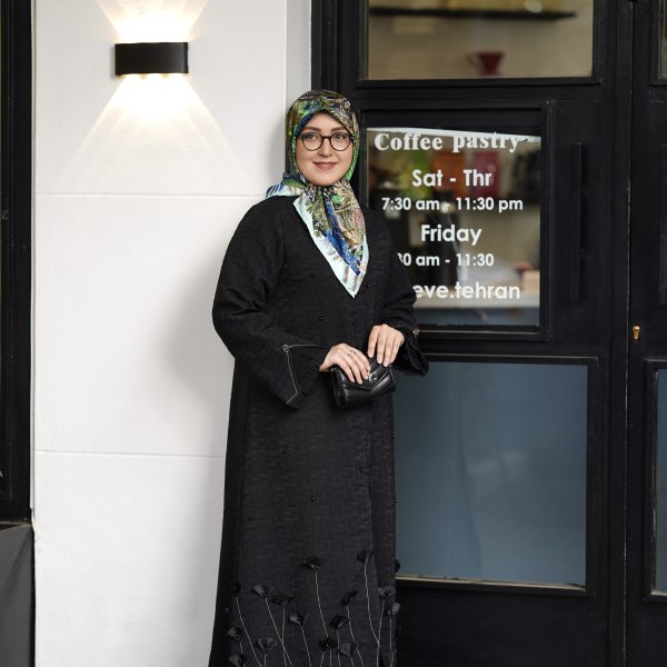 عبا لاله مشکی